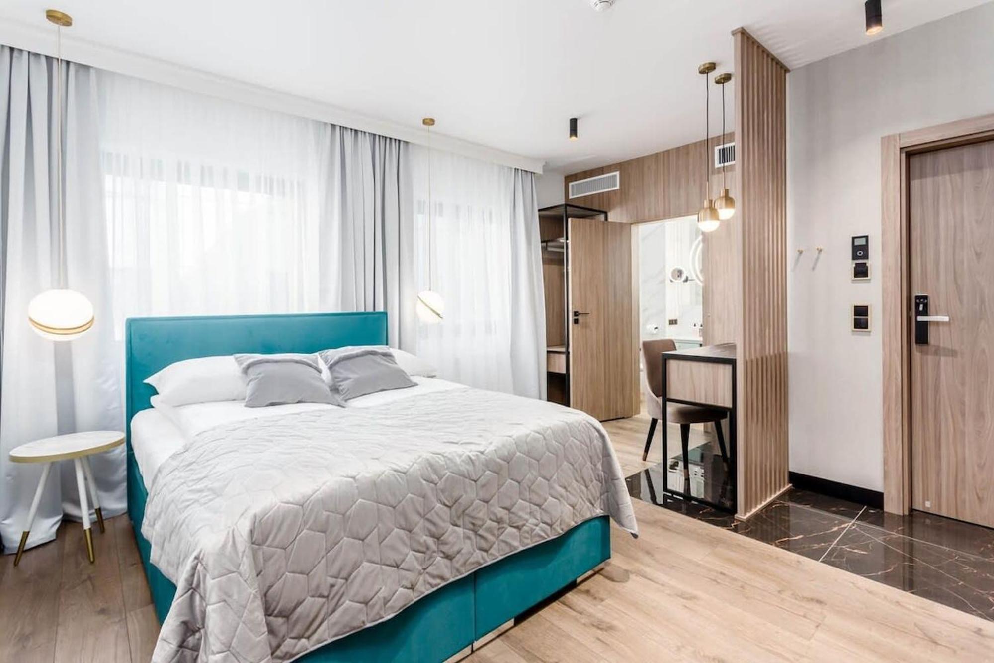 Deo Plaza - Apartamenty Old Town By Rent Like Home グダニスク エクステリア 写真