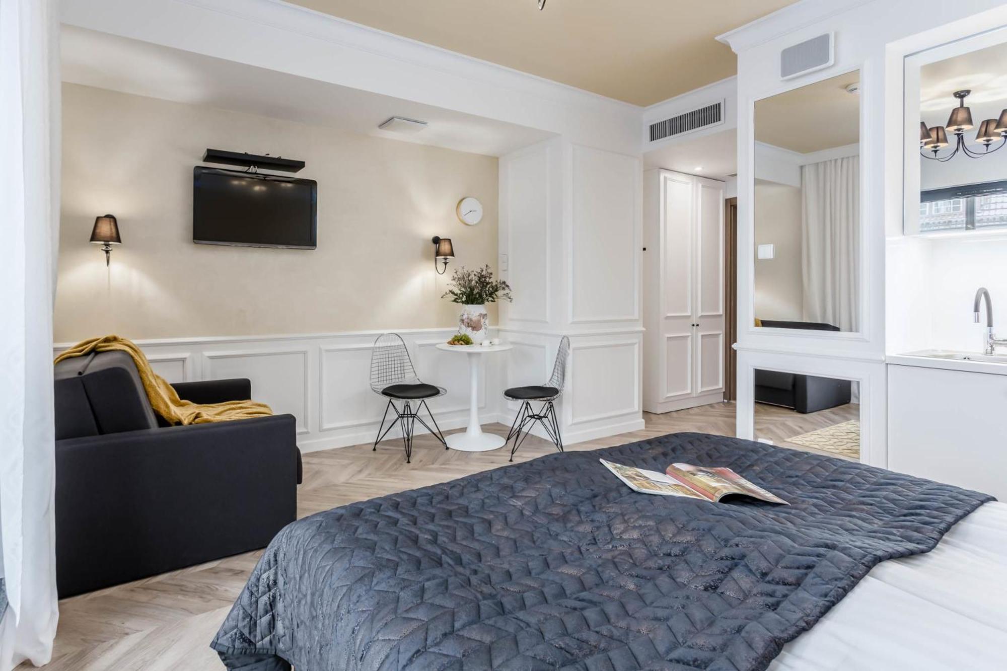 Deo Plaza - Apartamenty Old Town By Rent Like Home グダニスク エクステリア 写真