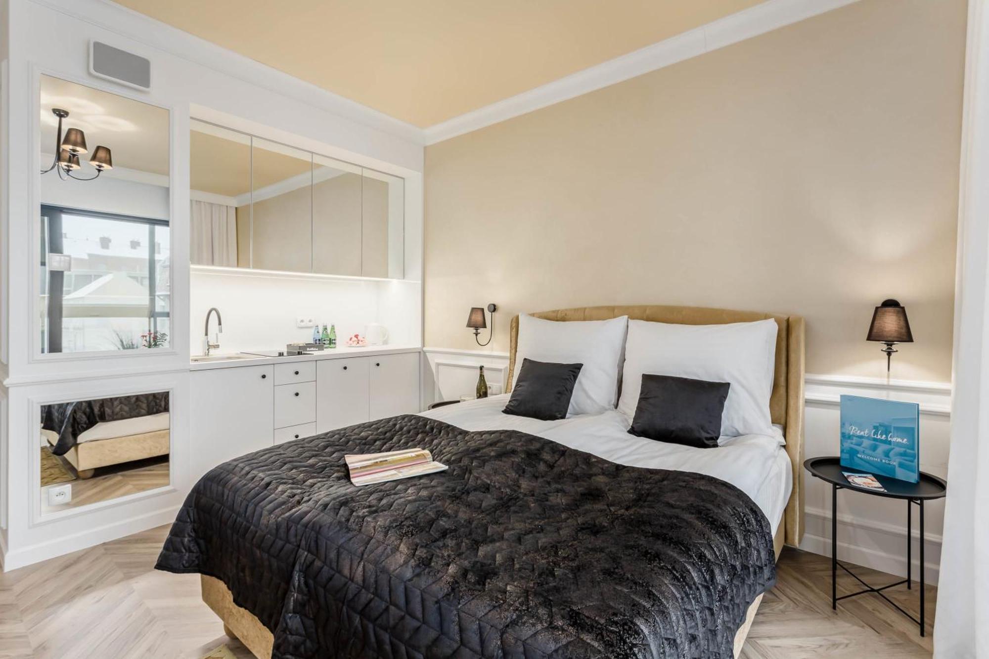 Deo Plaza - Apartamenty Old Town By Rent Like Home グダニスク エクステリア 写真